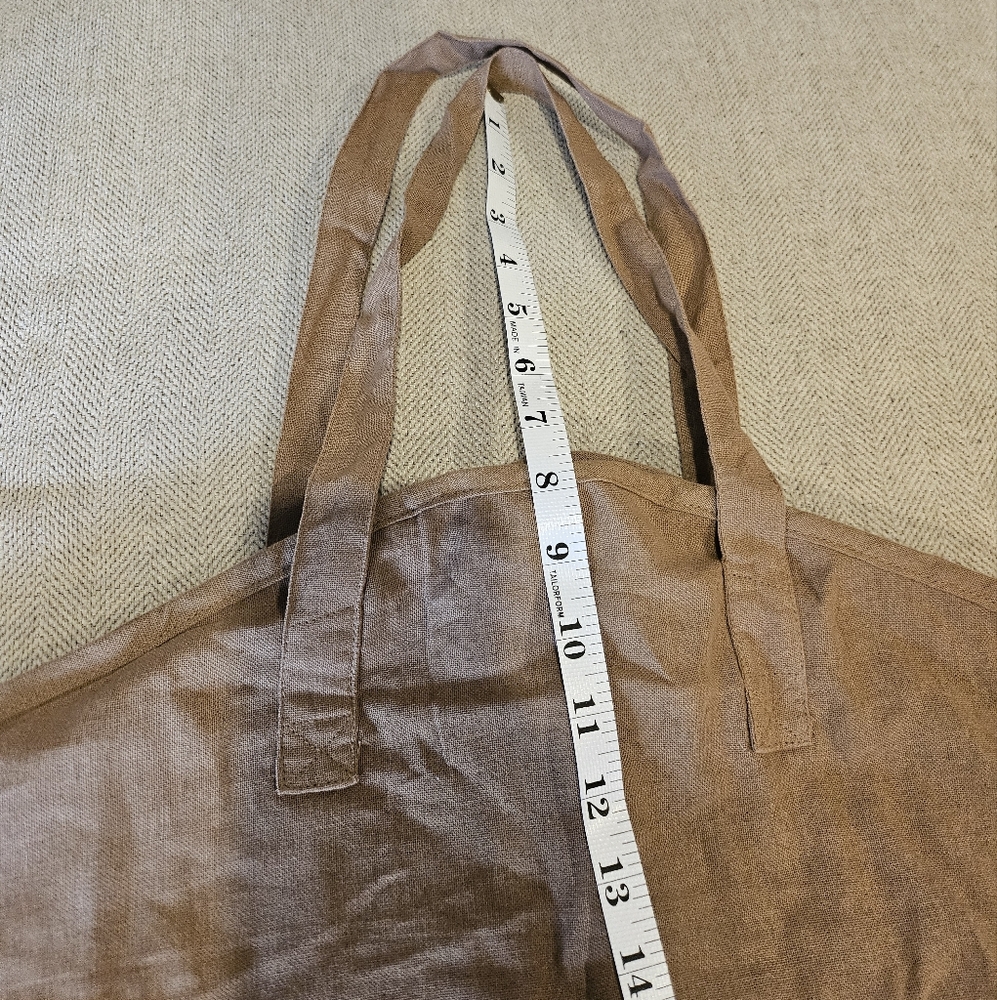Authentic Burberry jacket cover - Picture 5 of 15